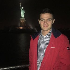 Meet your Posher, Derek